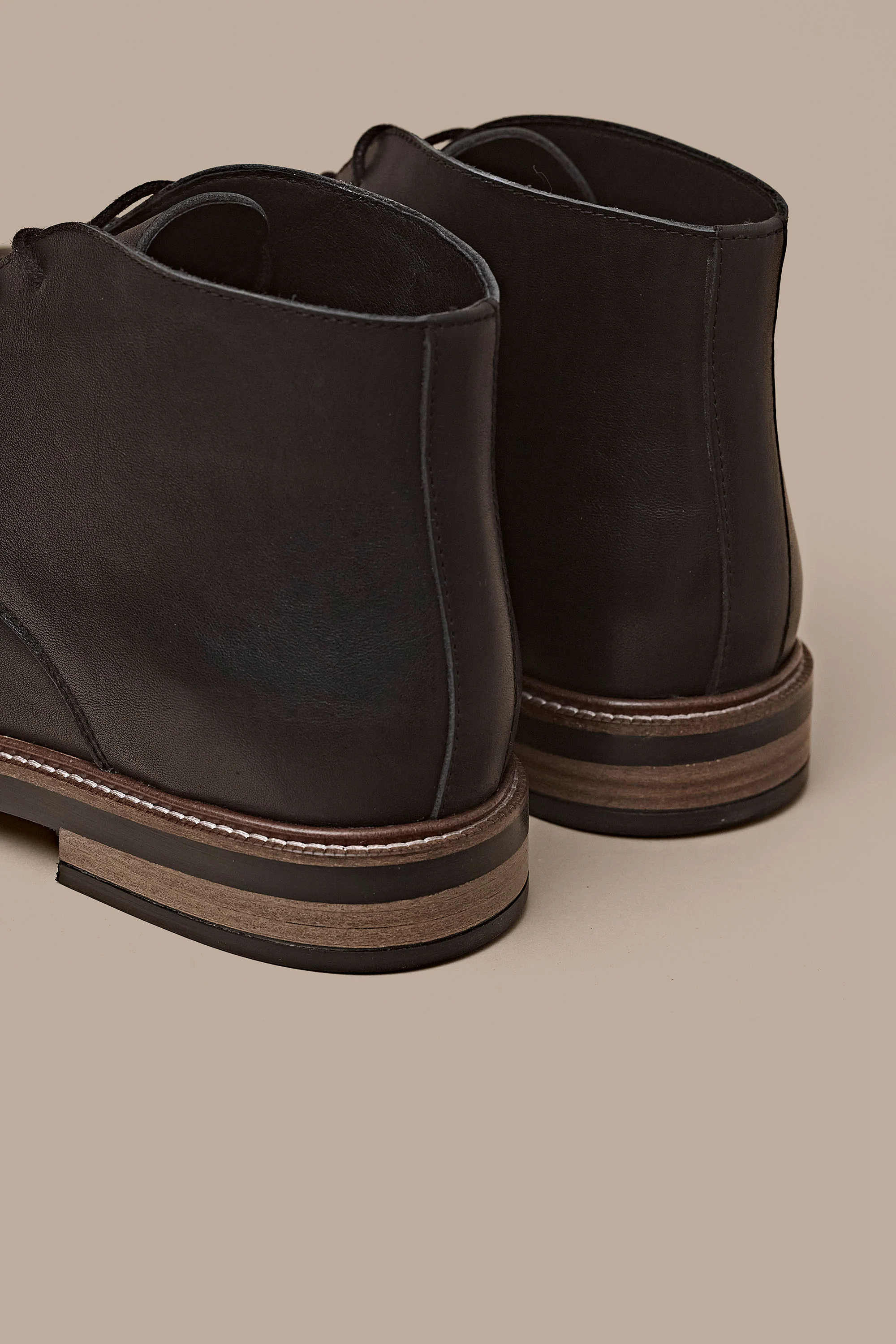 Calder Chukka Boot - Image 4