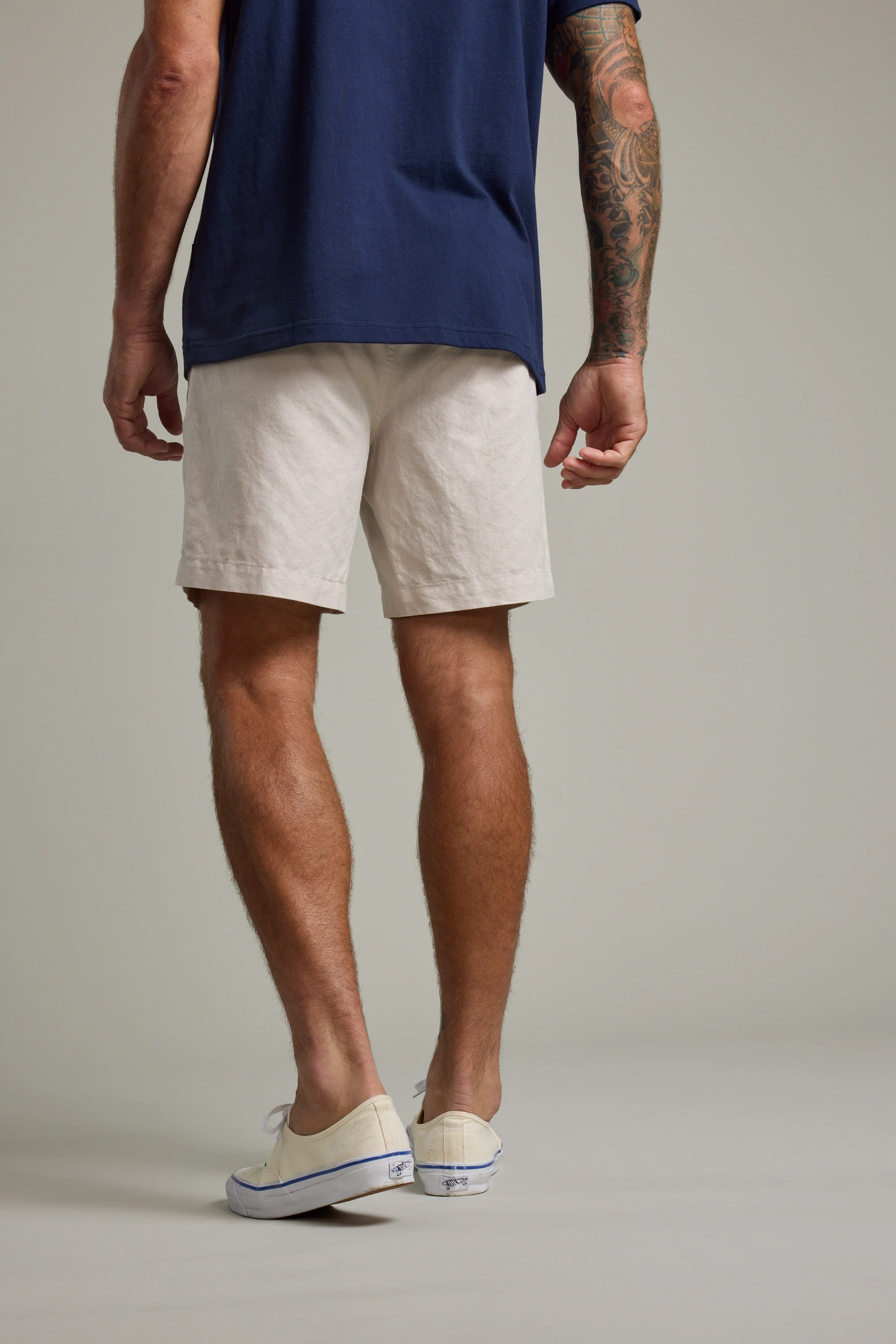 Jasper Linen Weekend Short - Image 6