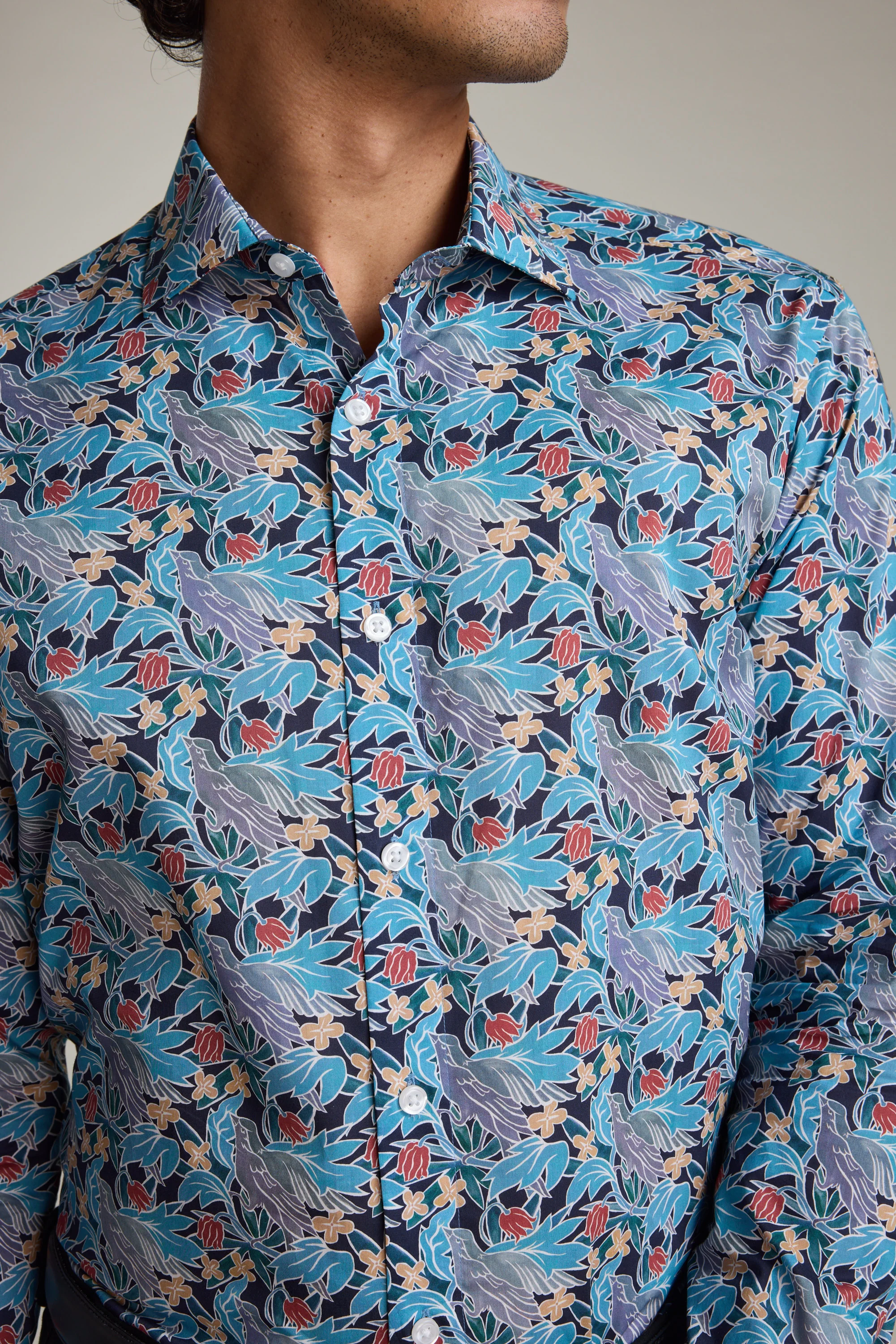 Liberty Huckle Shirt - Image 3
