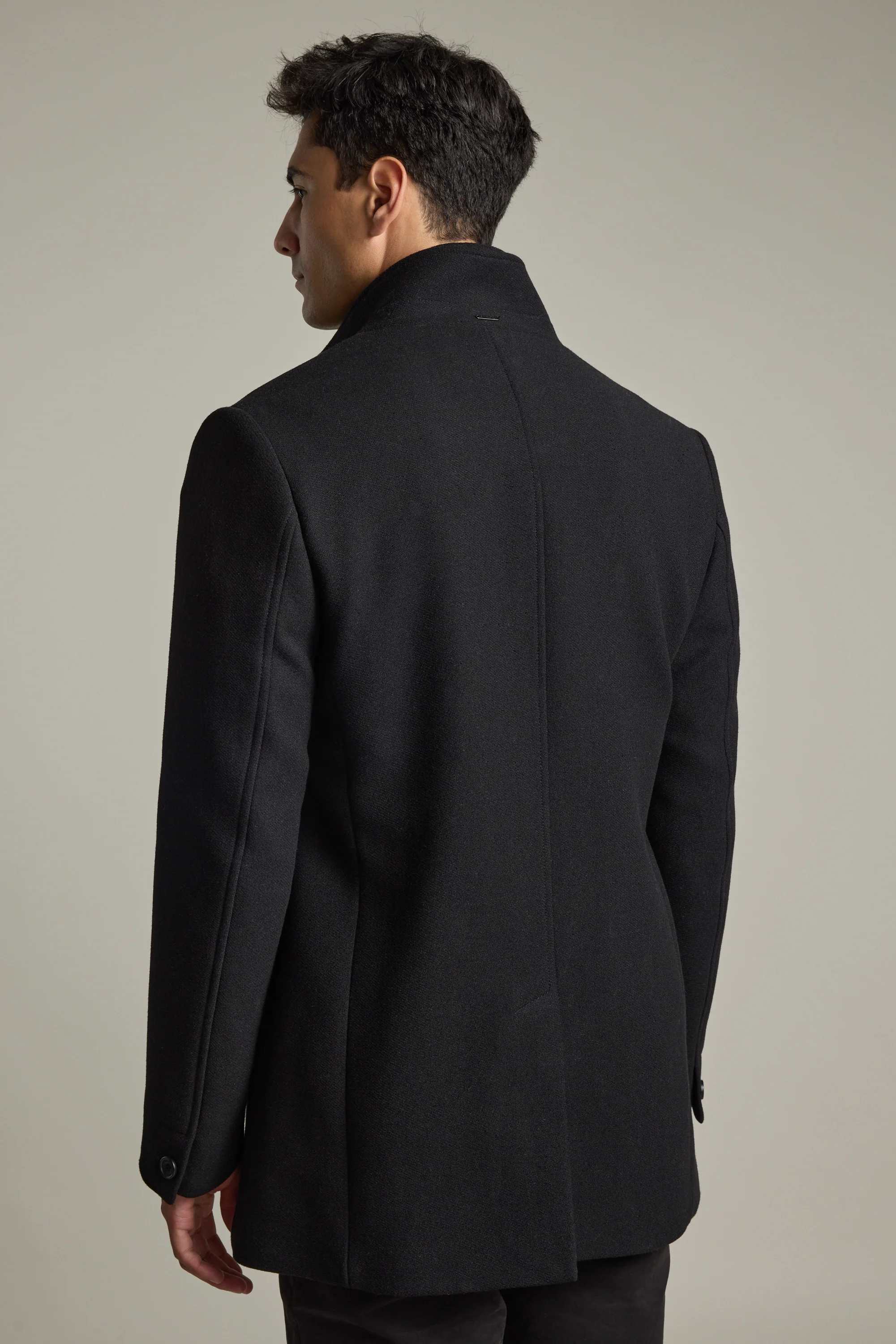 Raymond Coat - Image 8